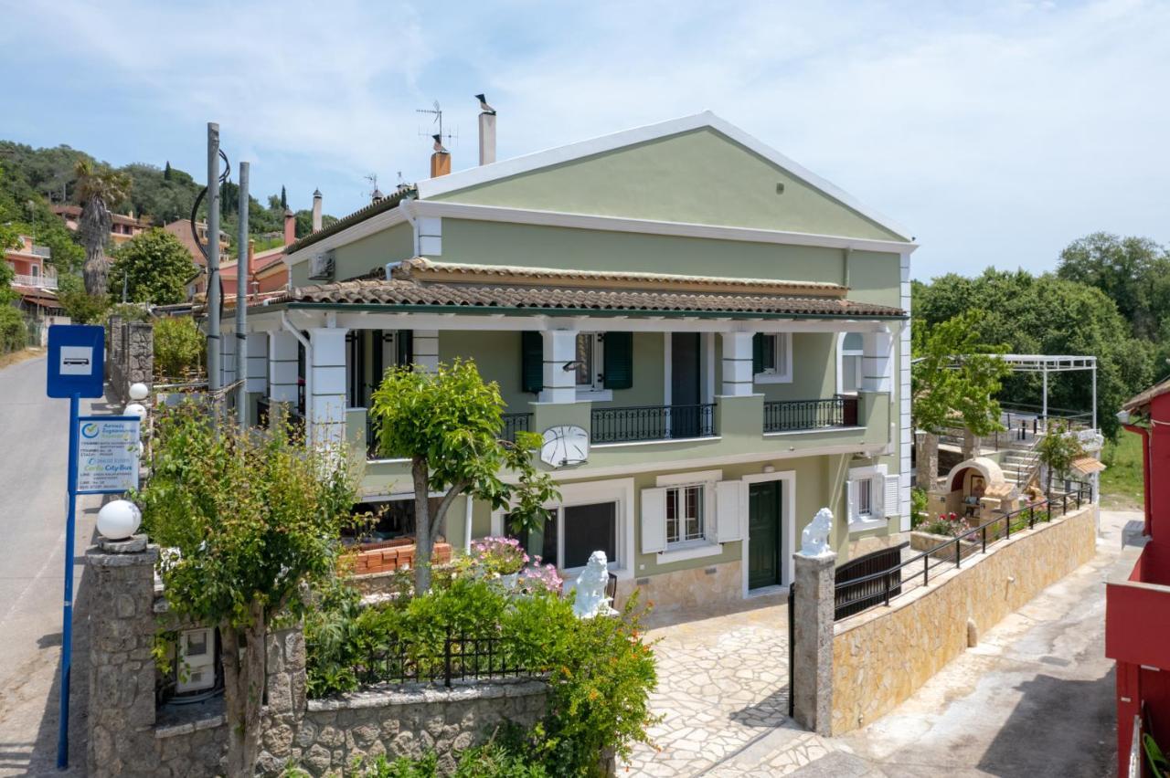Virós Nina'S Luxury Apartments מראה חיצוני תמונה